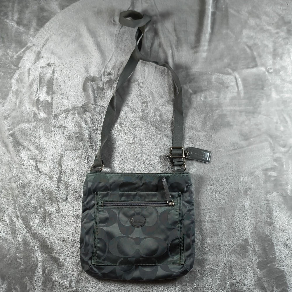 Coach Crossbody Bag Womens Gray Signature Nylon F13776 F77408 Purse